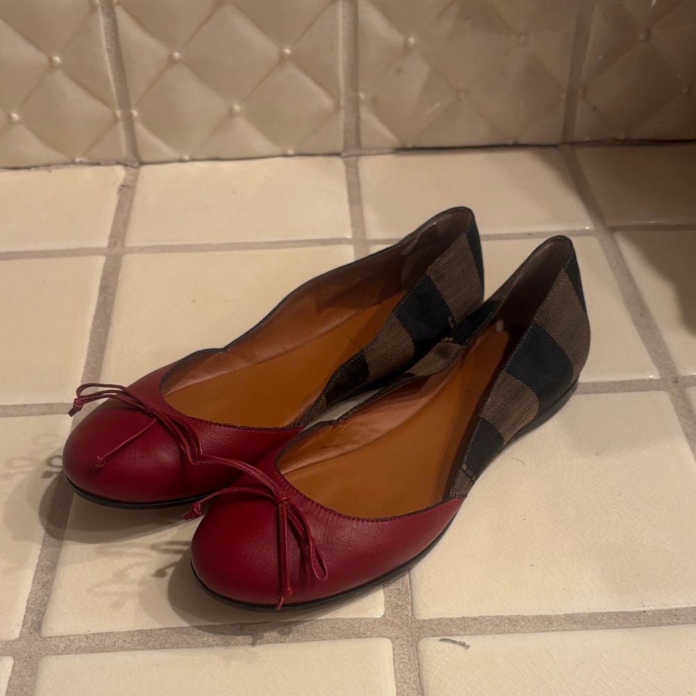 Fendi Red and Black Flats